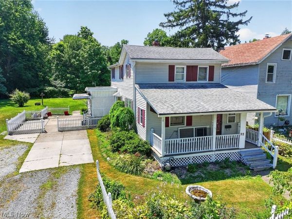 32 Water Street , Geneva, OH 44041