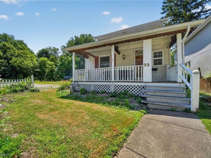 32 Water Street, Geneva, OH 44041 Photo 2