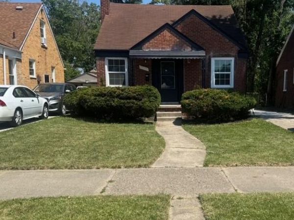 10006 Auburn Street , Detroit, MI 48228