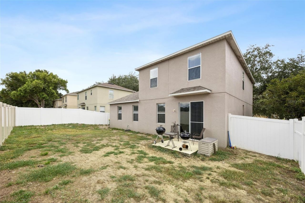 381 Misty Oaks Lane, Eustis, FL 32736 Photo