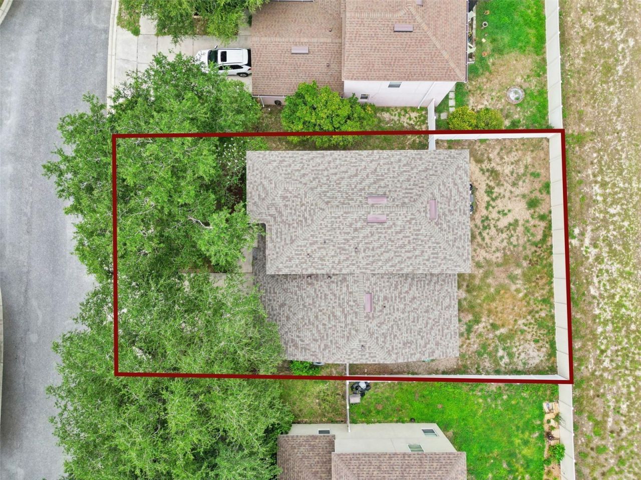 381 Misty Oaks Lane, Eustis, FL 32736 Photo