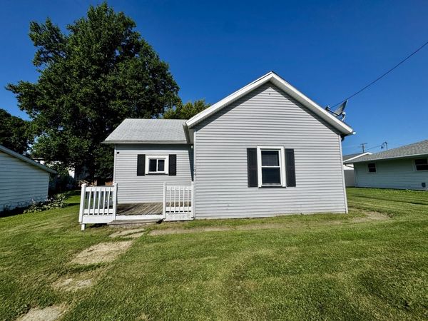 104 N Memorial Street , Ohio, IL 61349