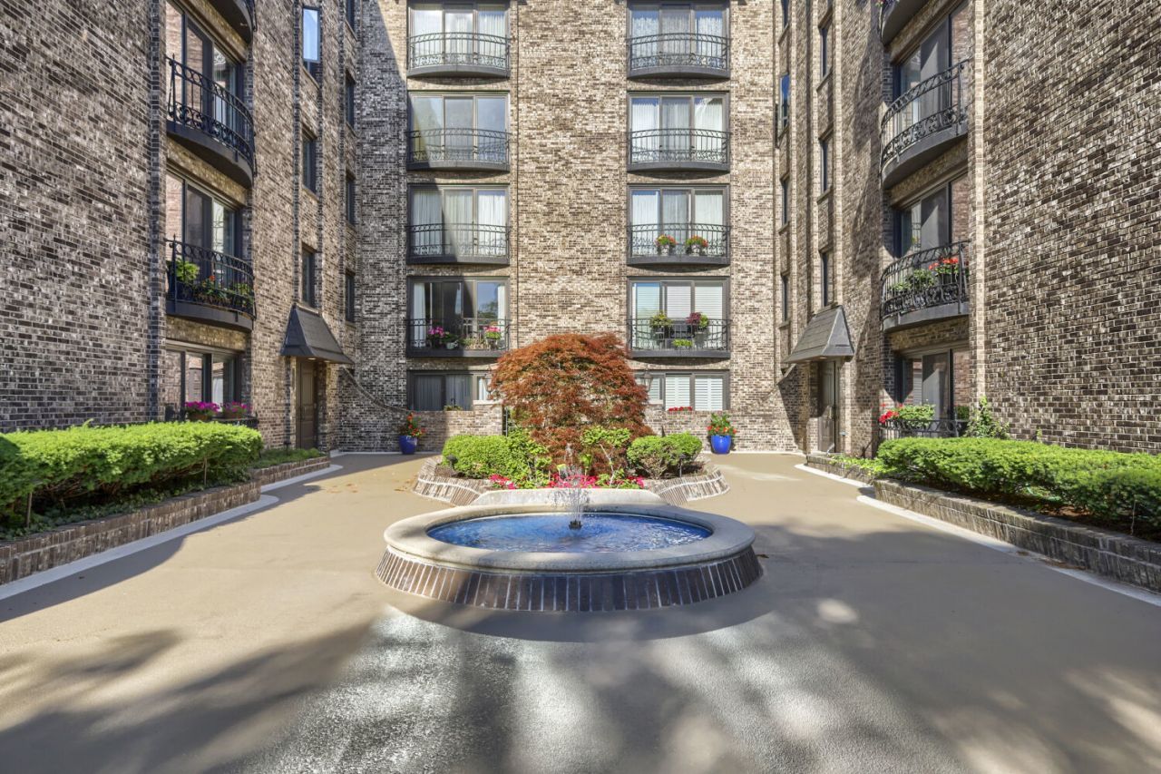1005 Bonnie Brae Place , River Forest, IL 60305
