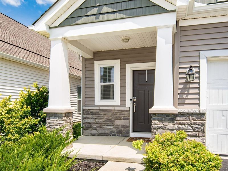 7071 Celebration Drive, Powell, OH 43065 Photo 3