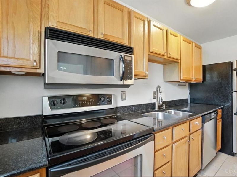 2270 Madison Road, Cincinnati, OH 45208 Photo 17