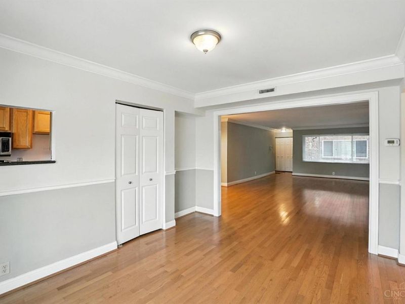 2270 Madison Road, Cincinnati, OH 45208 Photo 22