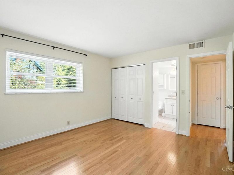 2270 Madison Road, Cincinnati, OH 45208 Photo 25