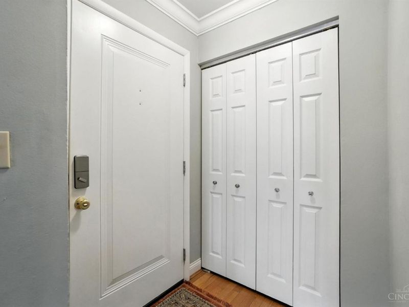 2270 Madison Road, Cincinnati, OH 45208 Photo 7