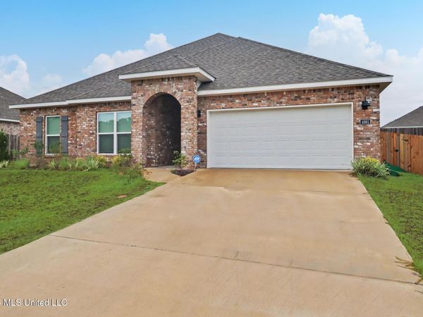 4981 Fern Drive, D'Iberville, MS 39540