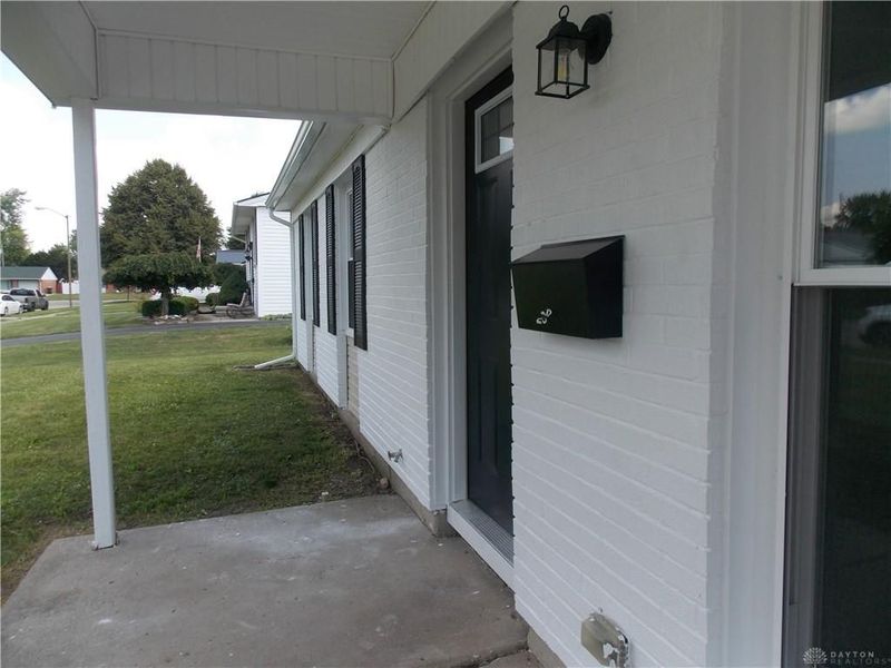 58 Carlotta Street, Bethel Township, OH 45344 Photo 4