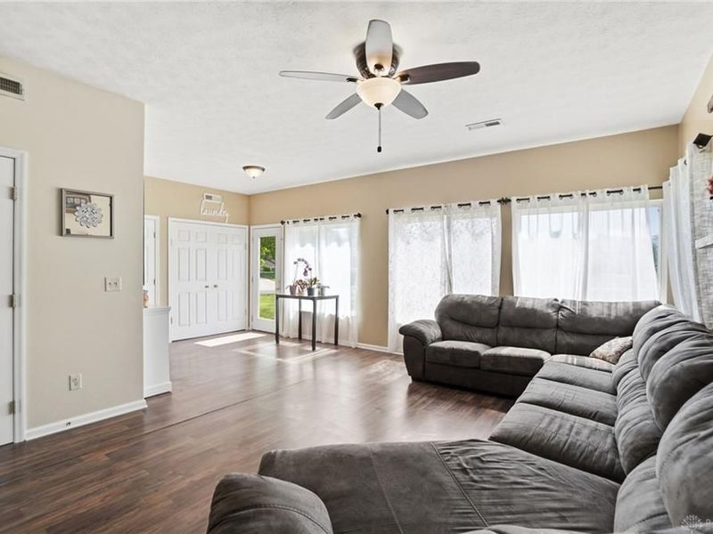 70 E Long Meadow Drive, Springboro, OH 45066 Photo 15