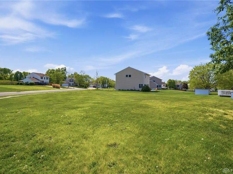 70 E Long Meadow Drive, Springboro, OH 45066 Photo 52