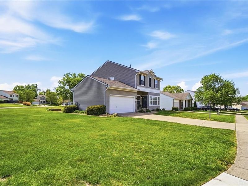 70 E Long Meadow Drive, Springboro, OH 45066 Photo 7