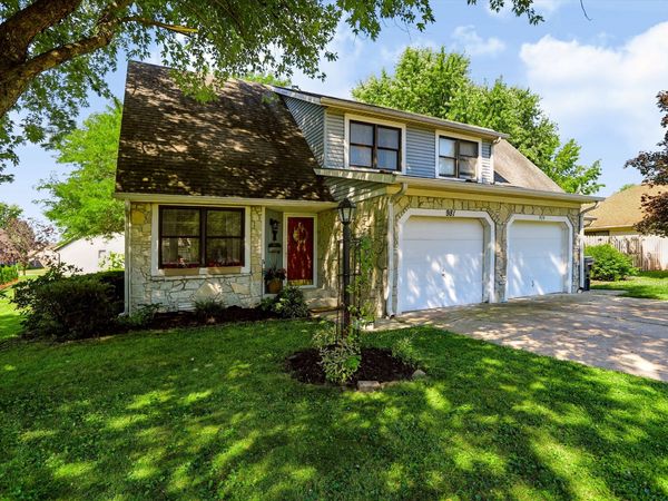 981 Maple Grove Drive, Greenwood, IN 46143