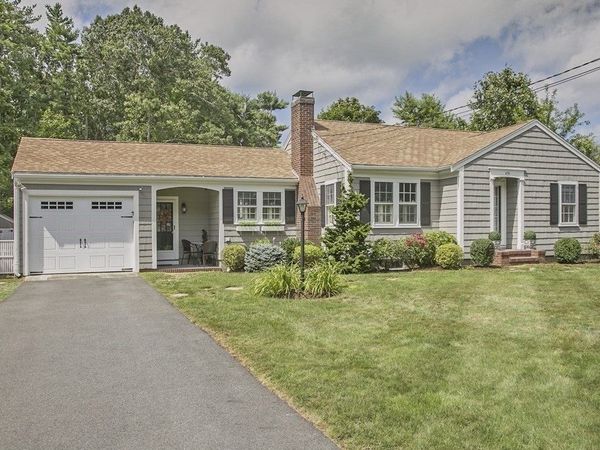 474 Tremont St, Duxbury, MA 02332