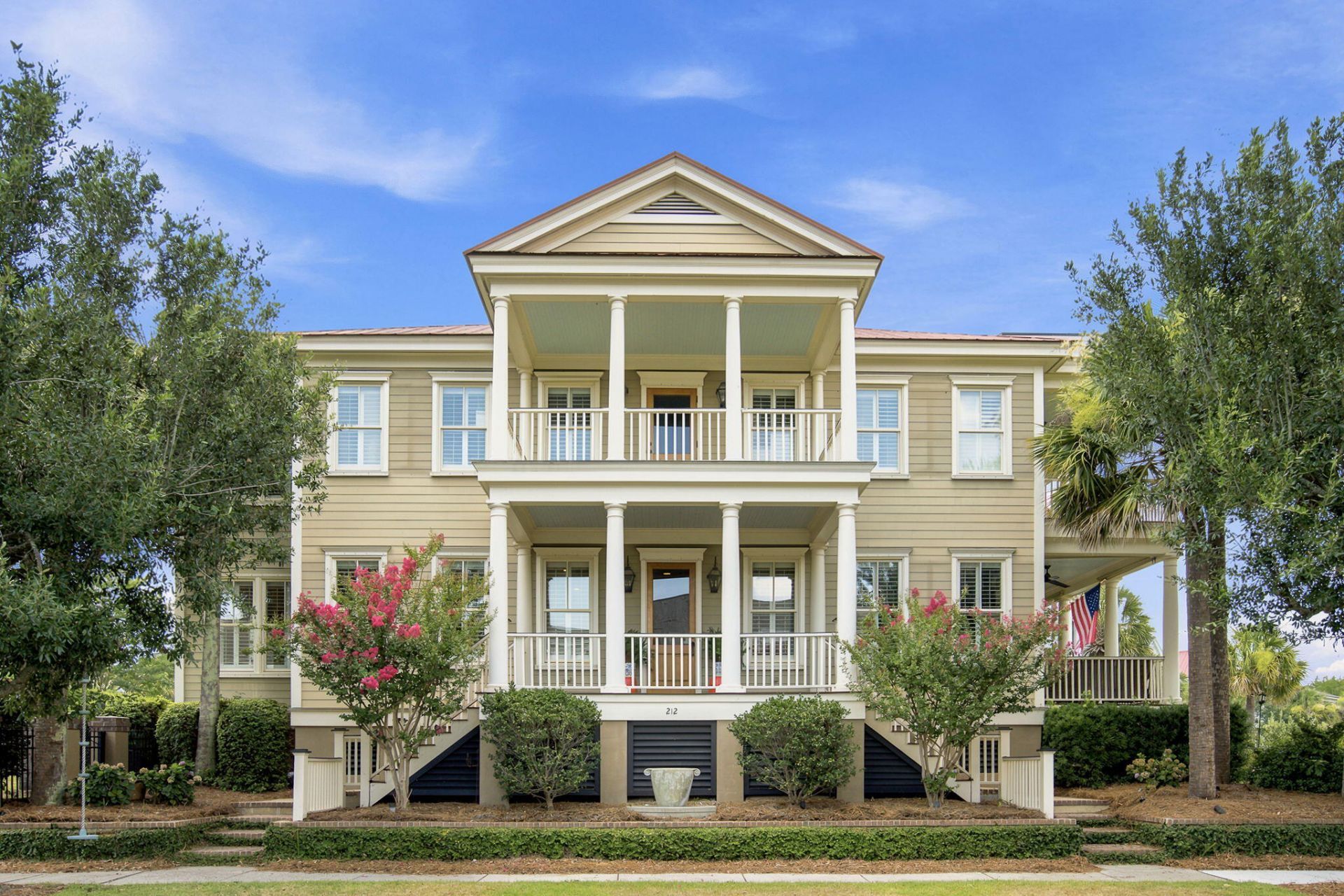 212 Beauford Pointe Photo 7
