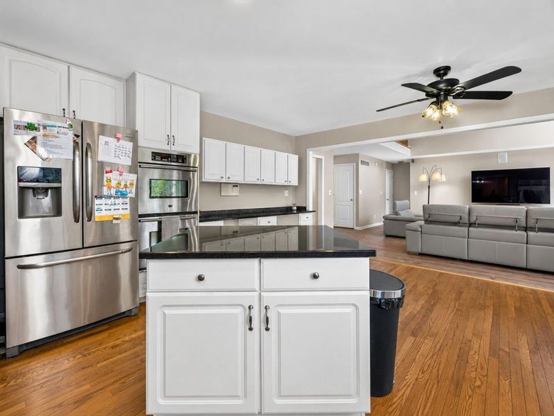 1082 Bold Forbes Court, Union, KY 41091 Photo 10