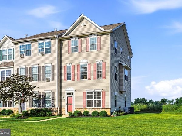 402 AURA ROAD, GLASSBORO, NJ 08028