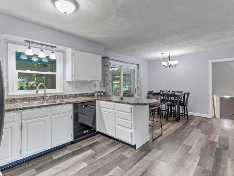 281 Middle Ground SW, Pataskala, OH 43062 Photo 14