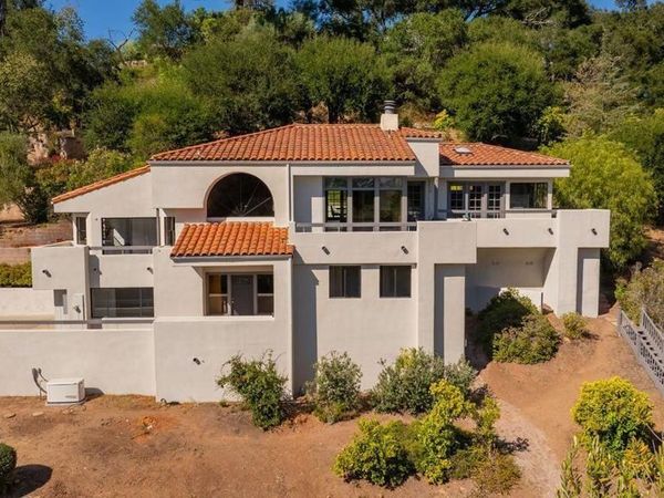 1008 Country Club Drive, Ojai, CA 93023