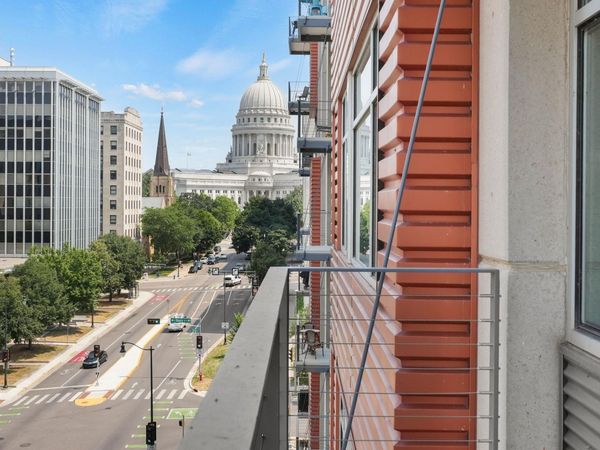 309 W Washington Avenue, Unit 601, Madison, WI 53703