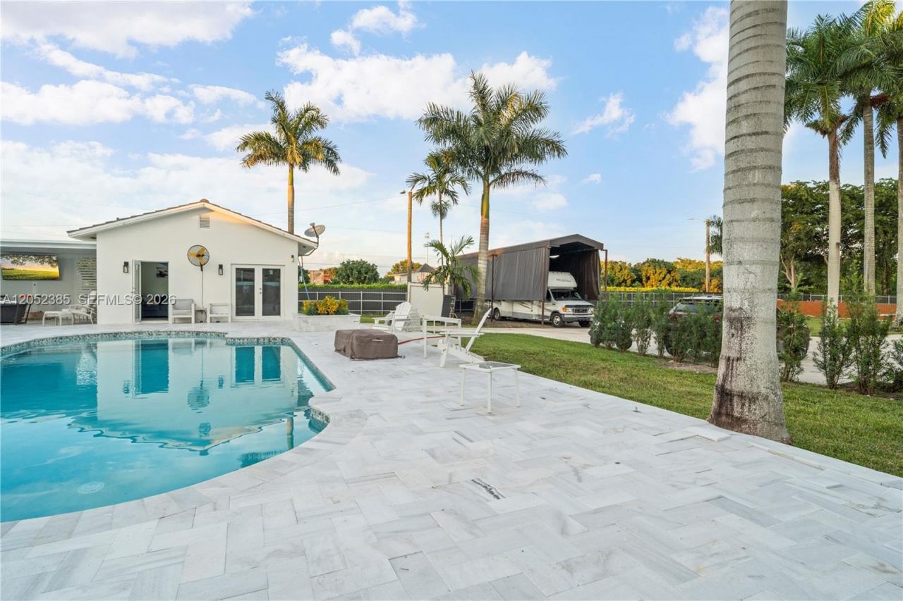 35220 SW 213th Ave , Homestead, FL 33034 Photo