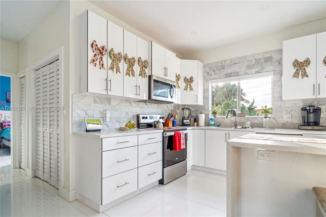 35220 SW 213th Ave , Homestead, FL 33034 Photo
