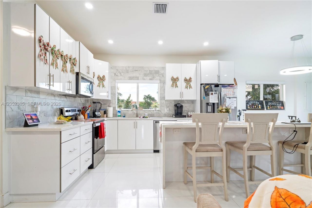 35220 SW 213th Ave , Homestead, FL 33034 Photo
