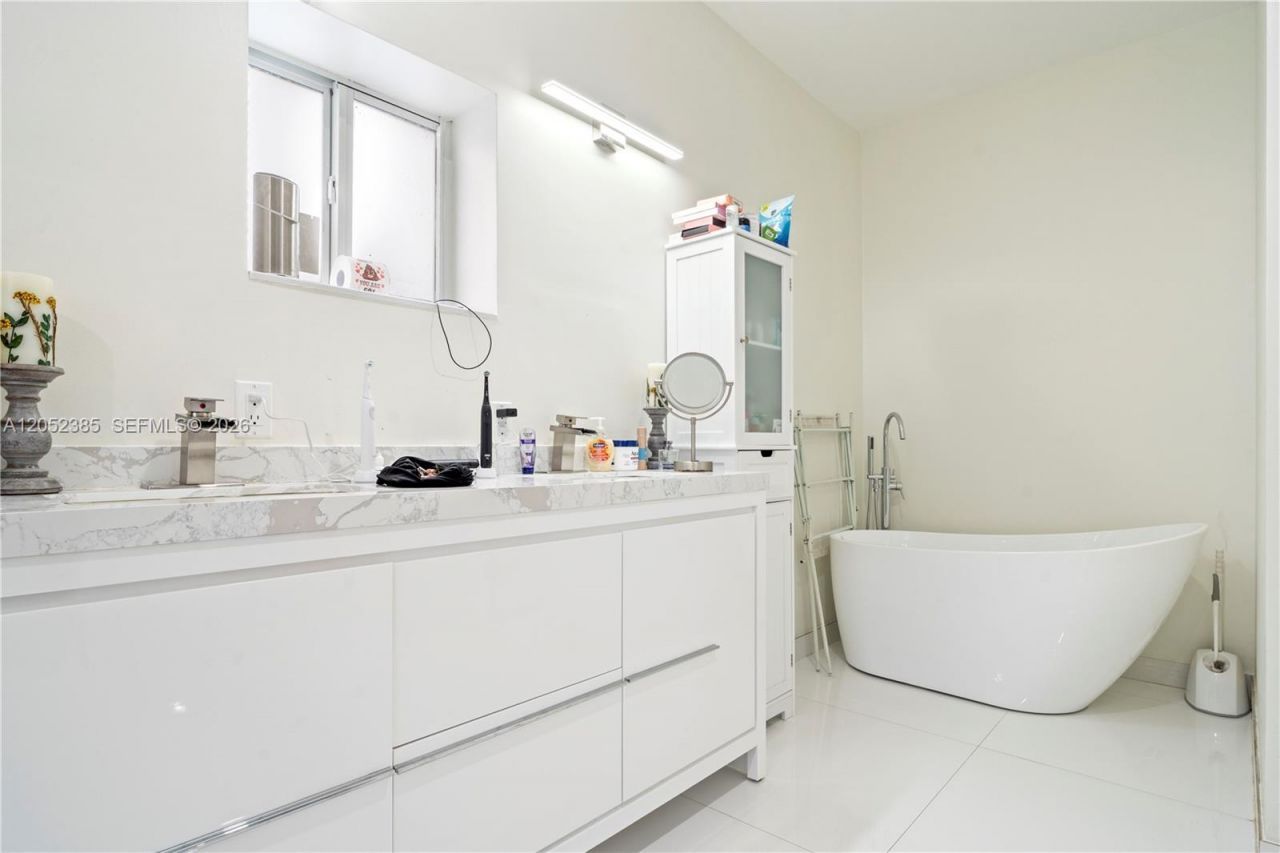 35220 SW 213th Ave , Homestead, FL 33034 Photo