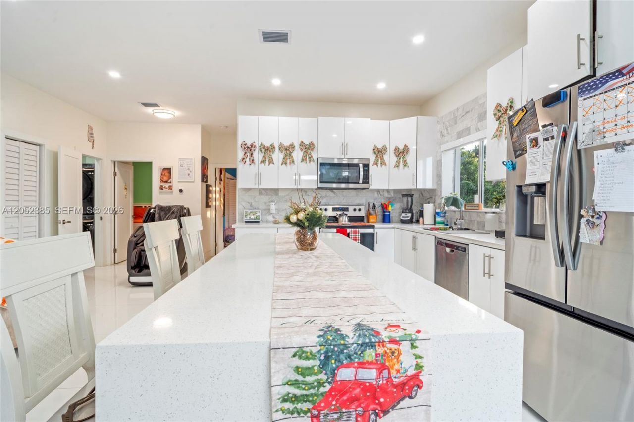 35220 SW 213th Ave , Homestead, FL 33034 Photo