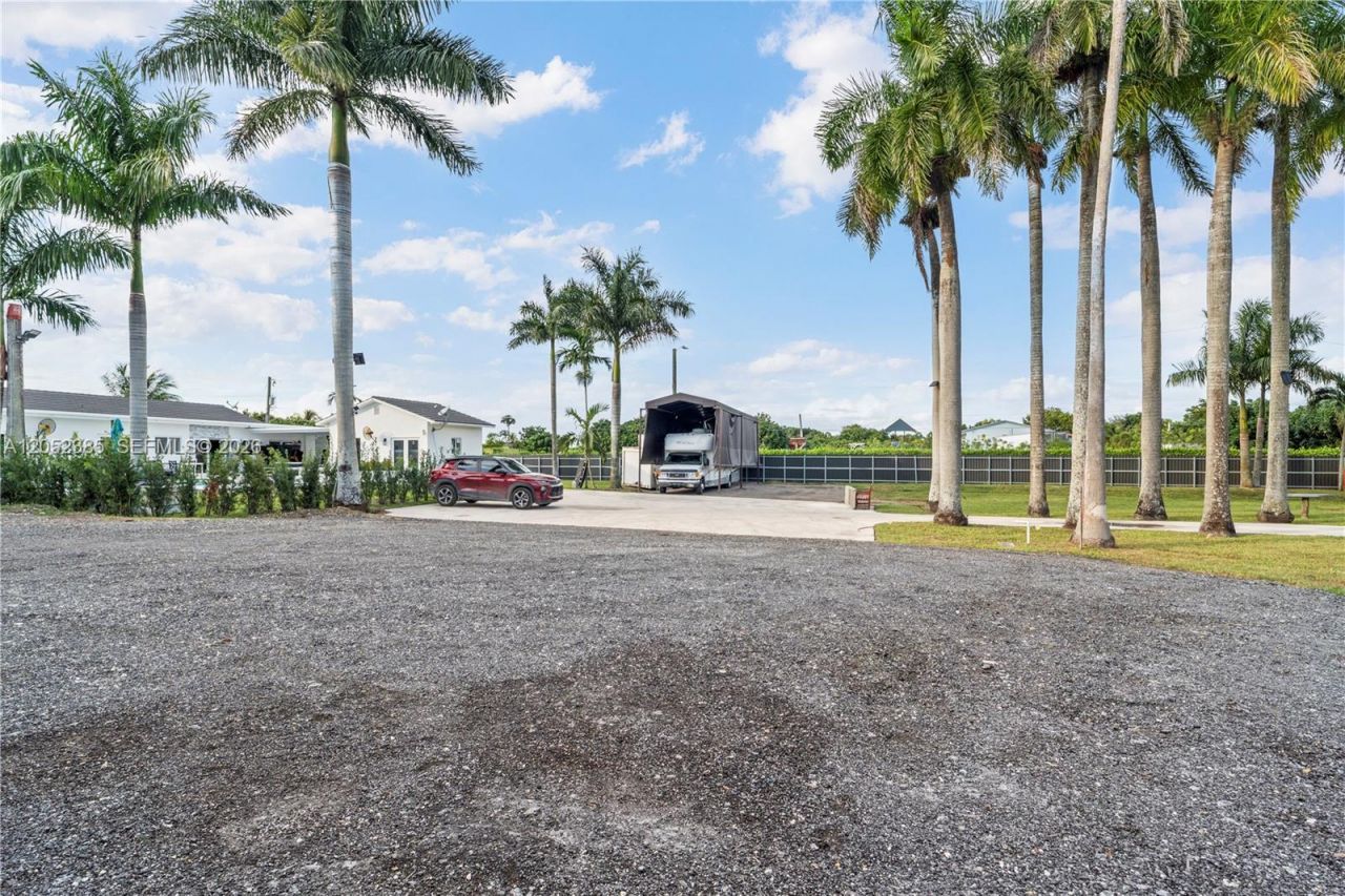 35220 SW 213th Ave , Homestead, FL 33034 Photo