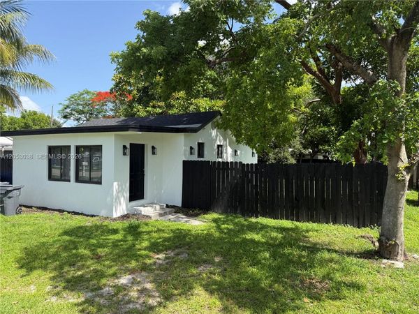 6125 Call St , Hollywood, FL 33024