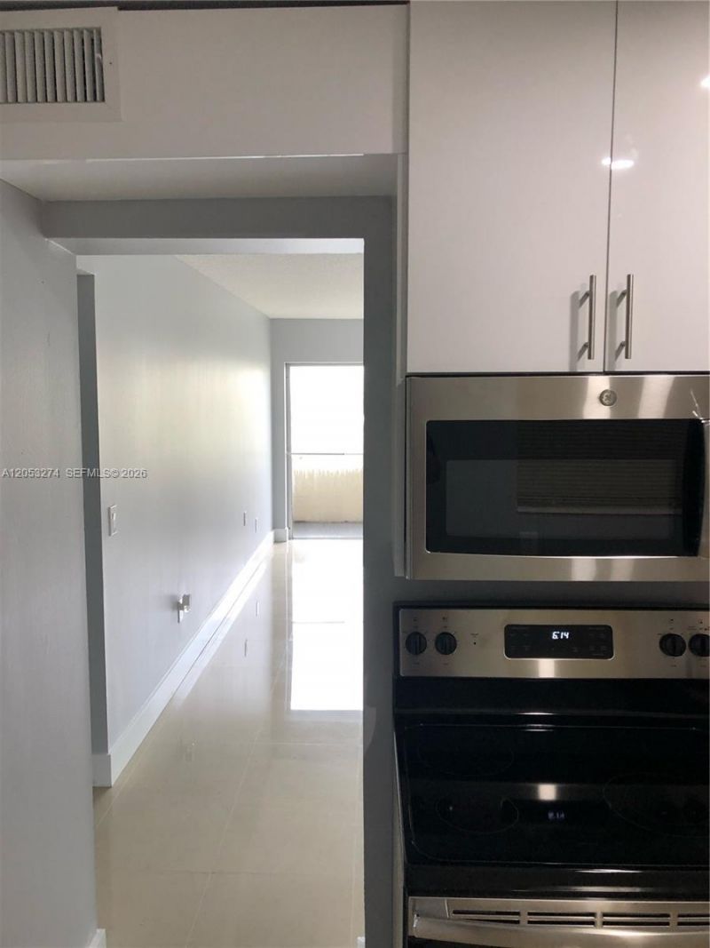 7787 SW 86th St , Unit E-203, Miami, FL 33143 Photo