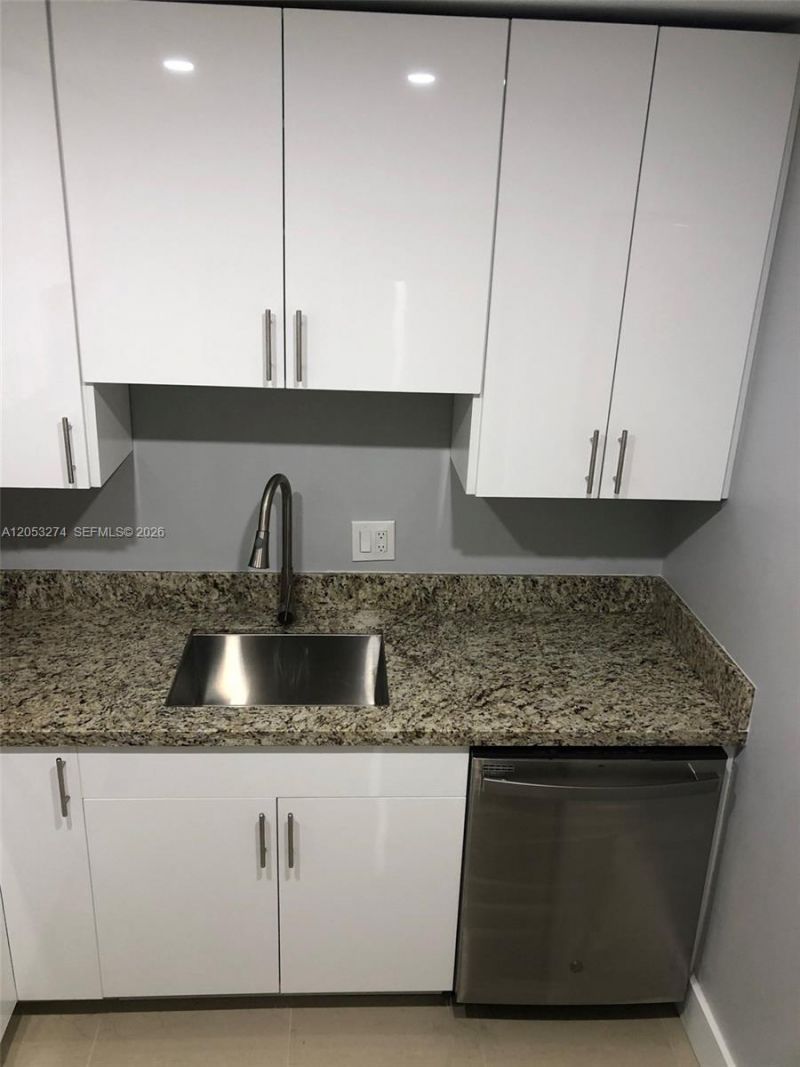7787 SW 86th St , Unit E-203, Miami, FL 33143 Photo