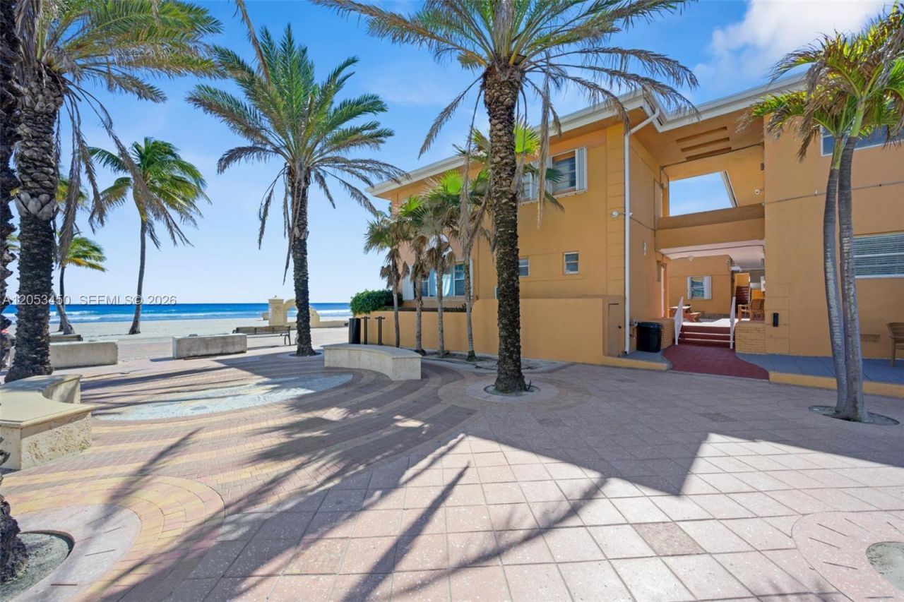 2300-2325 N Surf Rd , Hollywood, FL 33019 Photo