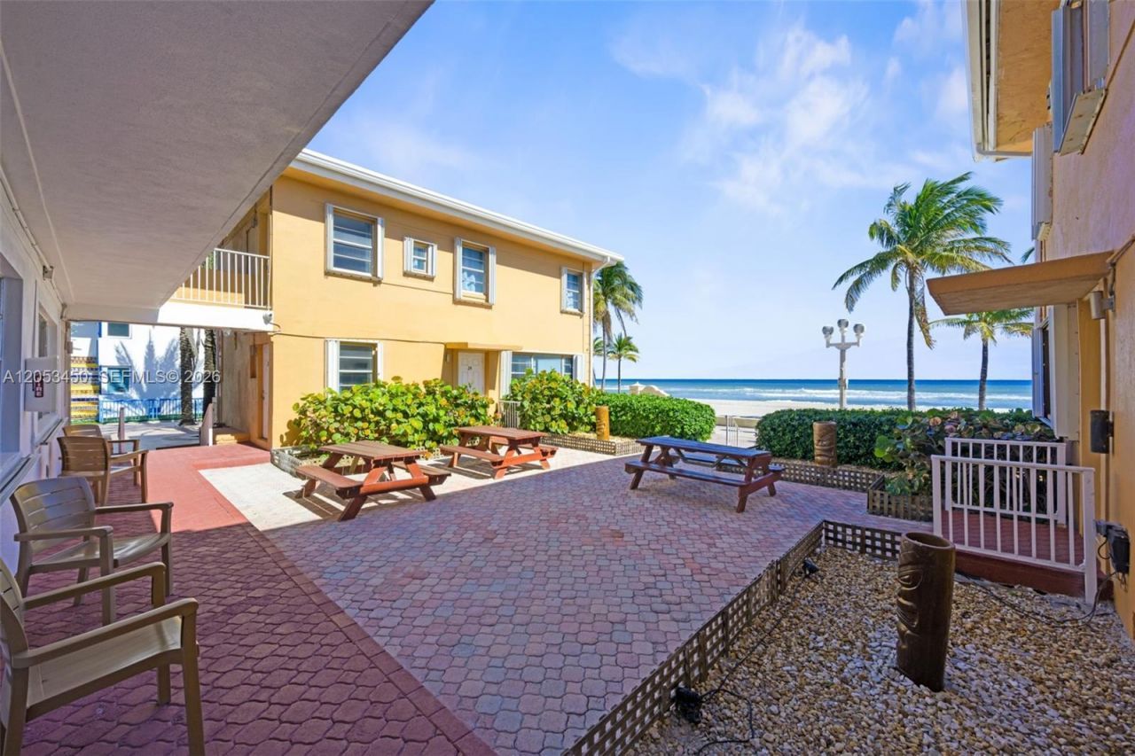 2300-2325 N Surf Rd , Hollywood, FL 33019 Photo