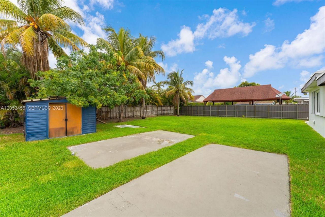 2900 SW 98th Ave, Miami, FL 33165 Photo