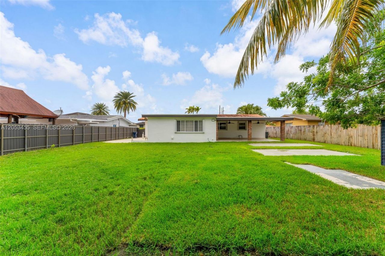 2900 SW 98th Ave, Miami, FL 33165 Photo