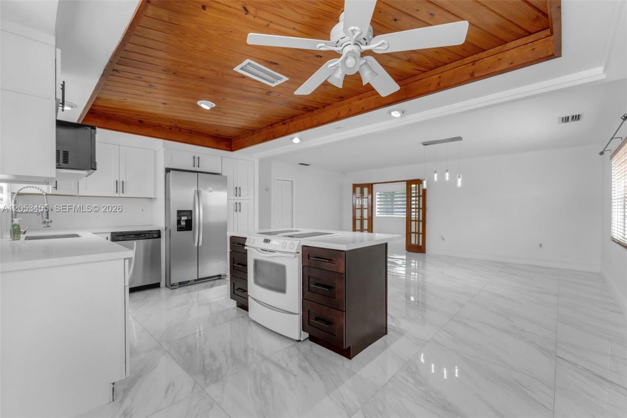 2900 SW 98th Ave, Miami, FL 33165 Photo