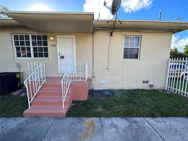 1220 NW 53rd St , Unit 1222, Miami, FL 33142