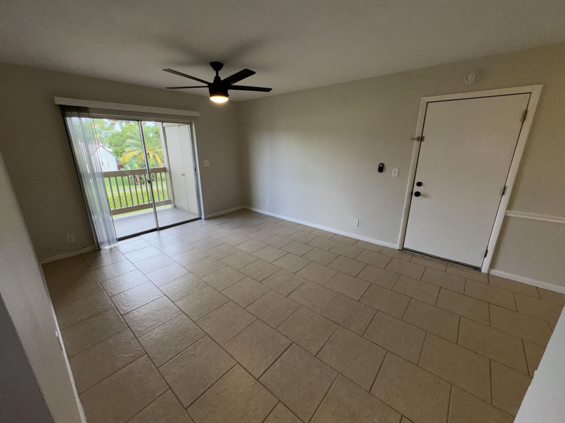 1790 Abbey Road, Unit 202, West Palm Beach, FL 33415 Photo
