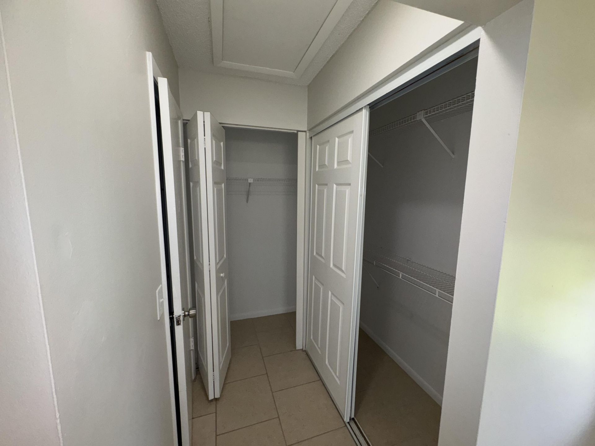 1790 Abbey Road, Unit 202, West Palm Beach, FL 33415 Photo