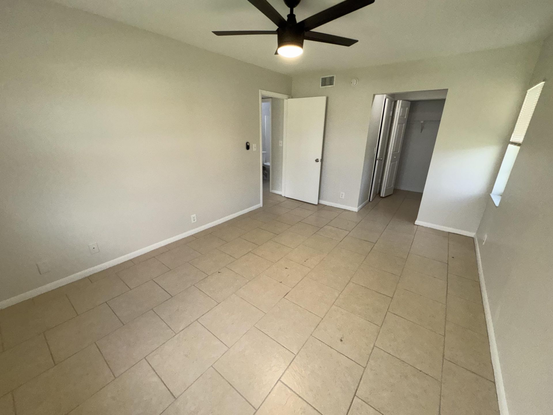 1790 Abbey Road, Unit 202, West Palm Beach, FL 33415 Photo
