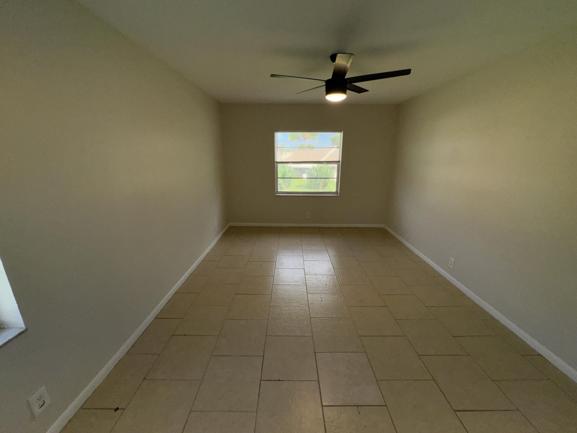 1790 Abbey Road, Unit 202, West Palm Beach, FL 33415 Photo