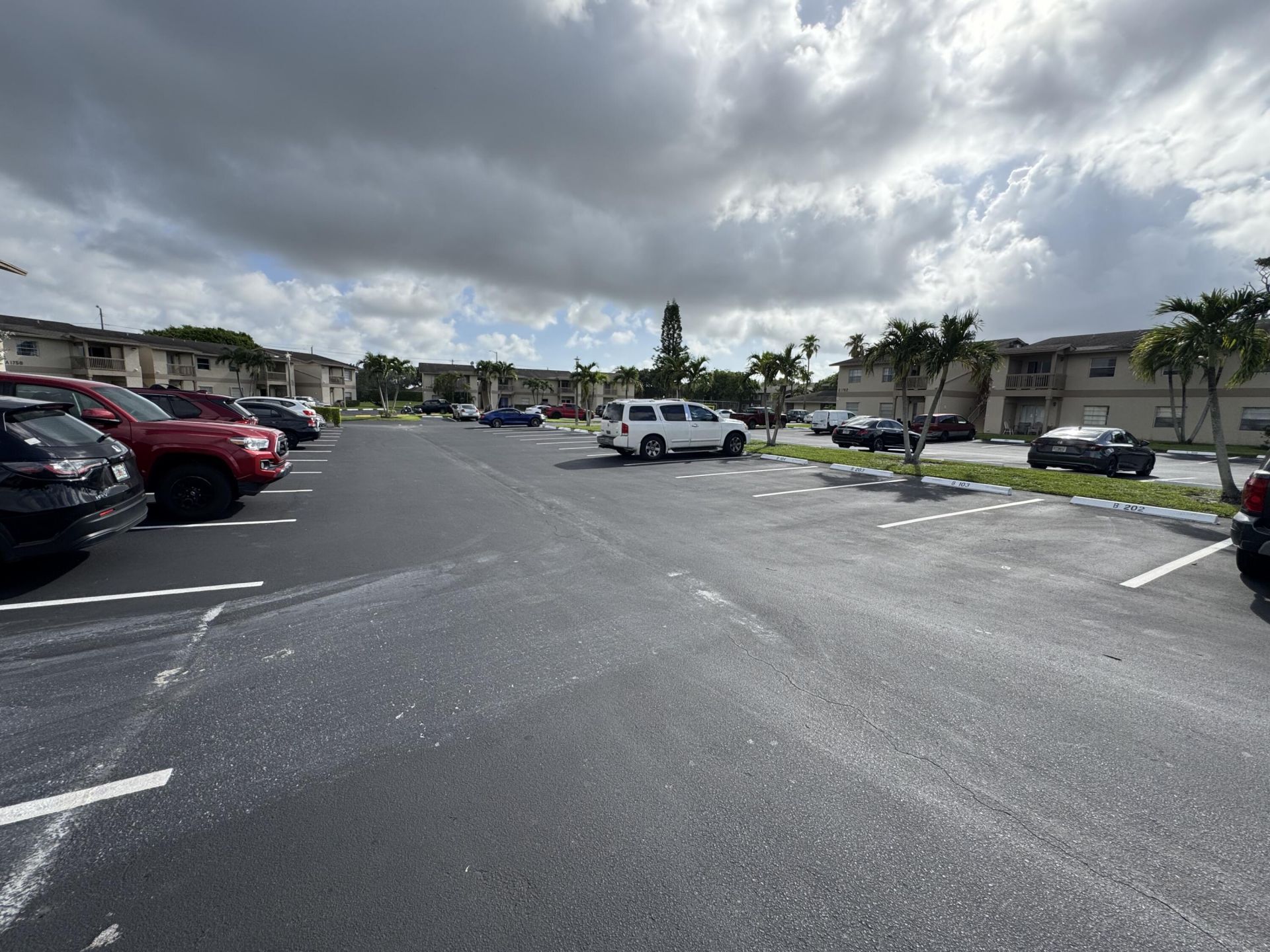 1790 Abbey Road, Unit 202, West Palm Beach, FL 33415 Photo