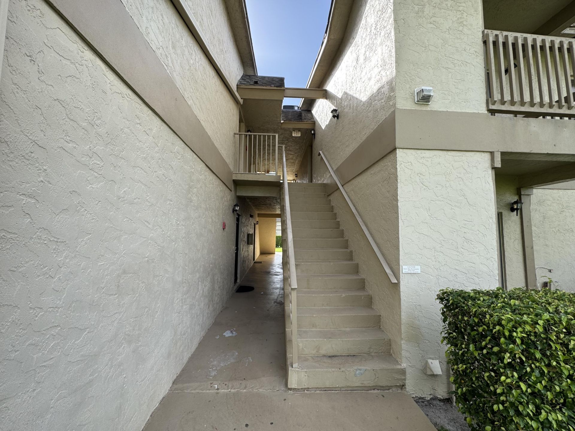 1790 Abbey Road, Unit 202, West Palm Beach, FL 33415 Photo