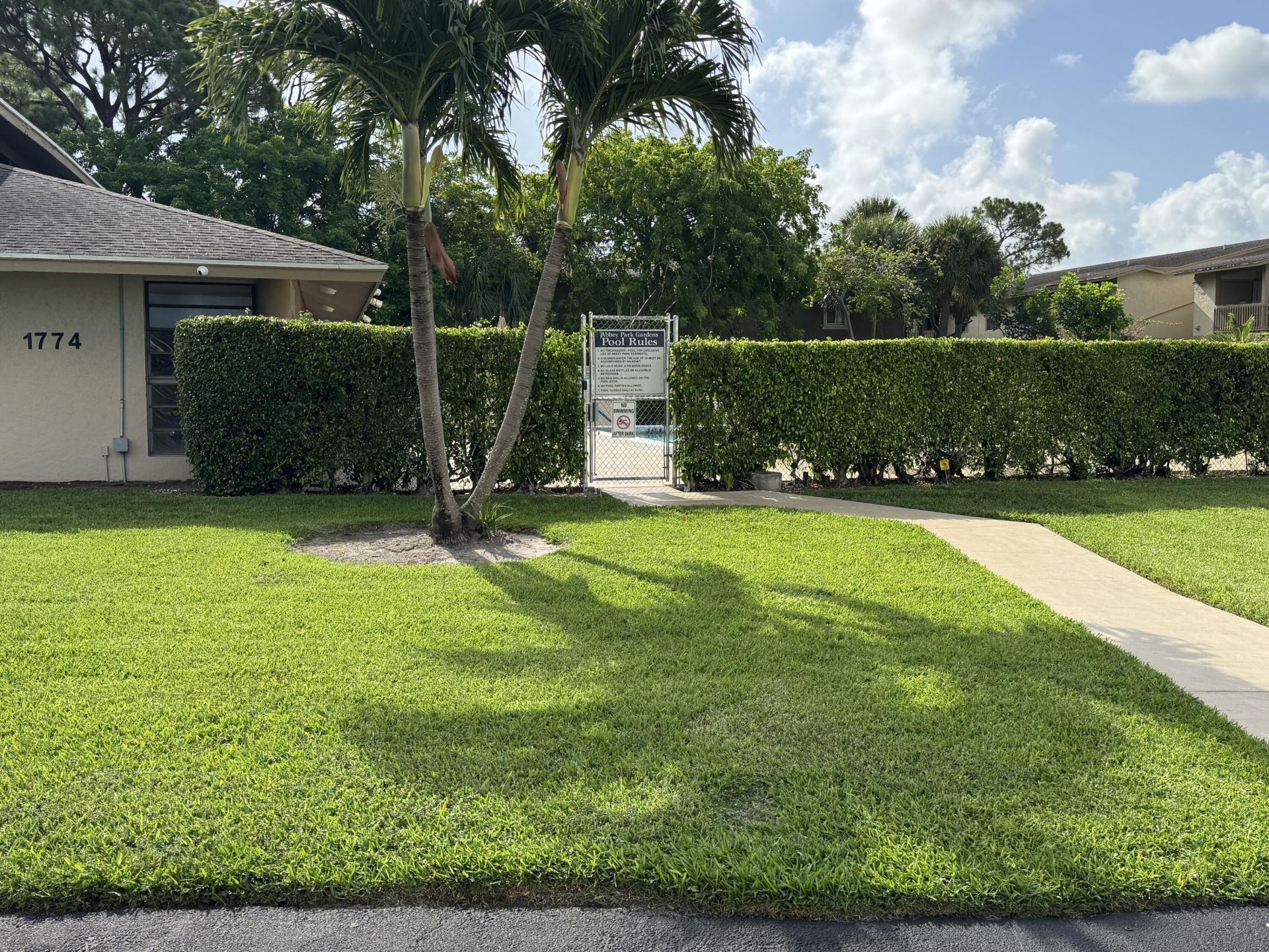 1790 Abbey Road, Unit 202, West Palm Beach, FL 33415 Photo