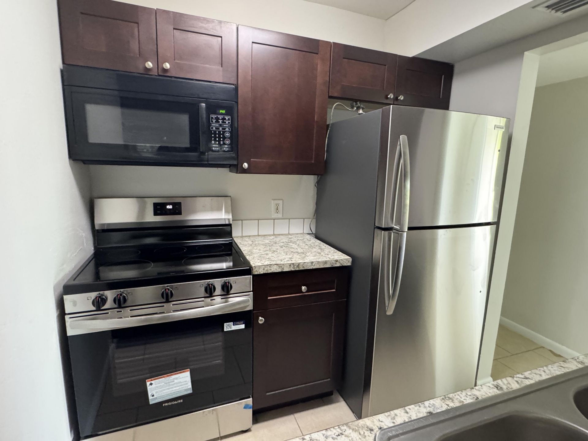 1790 Abbey Road, Unit 202, West Palm Beach, FL 33415 Photo