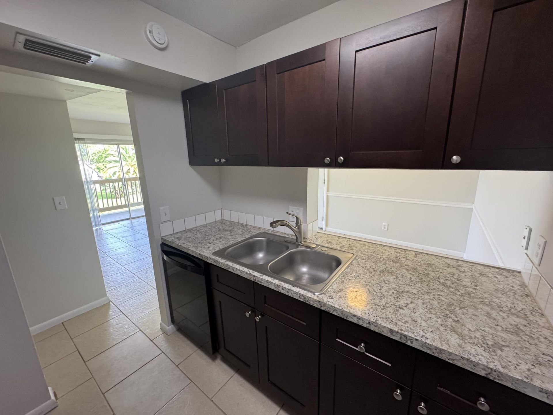 1790 Abbey Road, Unit 202, West Palm Beach, FL 33415 Photo
