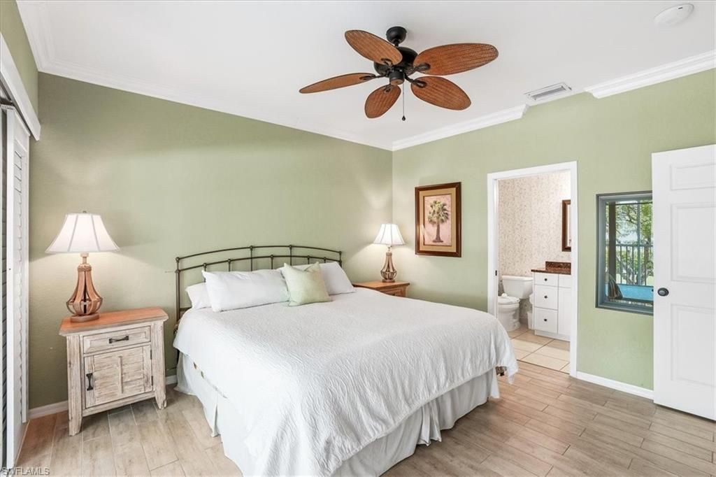 140 Palm St, Unit 207, Marco Island, FL 34145 Photo